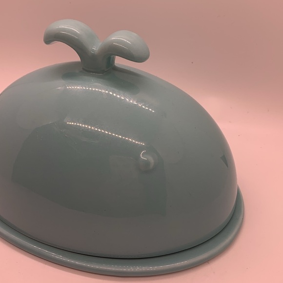 SWEESE Aqua turquoise WHALE covered butter dish! - Picture 2 of 7